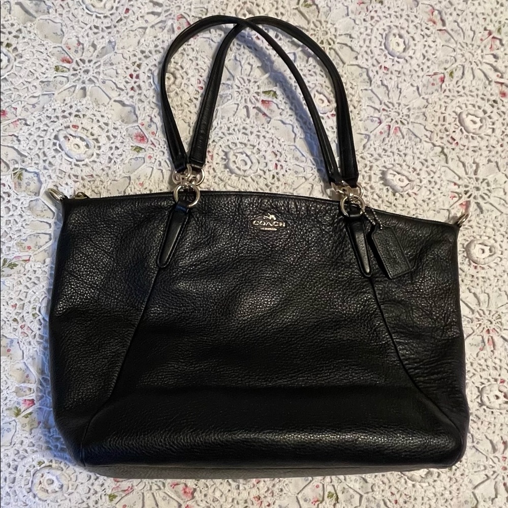Coach Kelsey Satchel (Coach 530565)🎼🖤